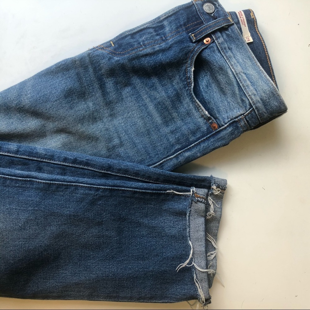 Levi’s wedgie jeans